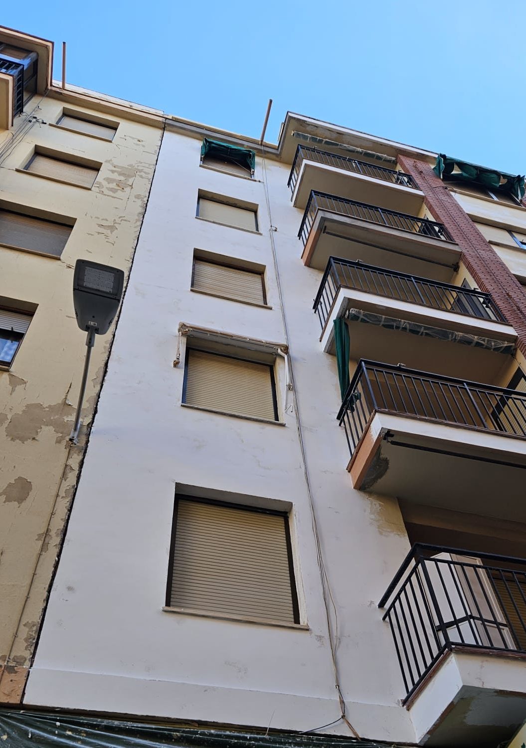 proyecto despues de aplicar pintura de fachada en edificio en castellón