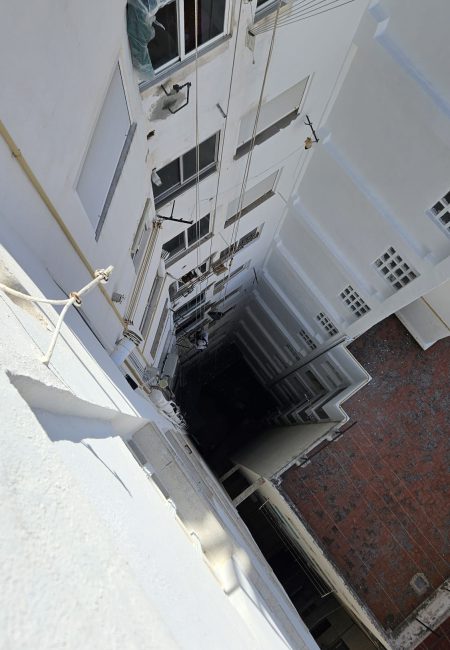 Aplicación de pintura en zonas comunes