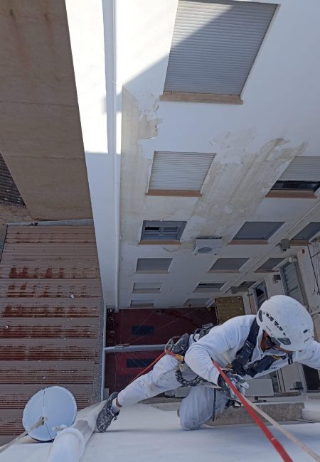 Reparación de fachada en altura en Castellón