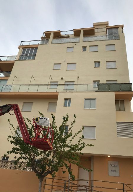 proyecto despues de aplicación de pintura antihumedad en fachada